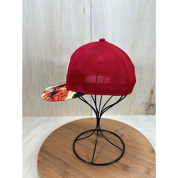 DC Comics Red Mesh Adjustable Snapback Hat - Picture 4 of 7